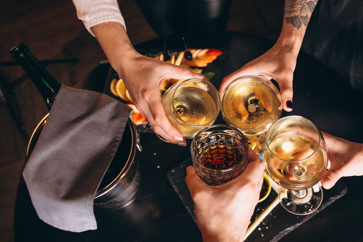 Alcohol and Blood Sugar: The Delayed Low Explained